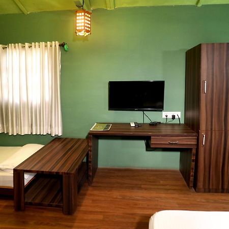 Pali Village Resort Mira-Bhayandar Экстерьер фото